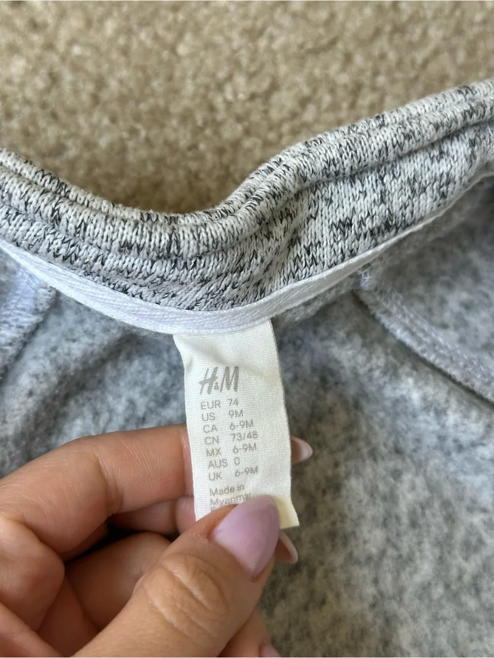 H&M Baby Cozy Fleece One-Piece Jumpsuit Romper,Gray Heather, 6-9 Month